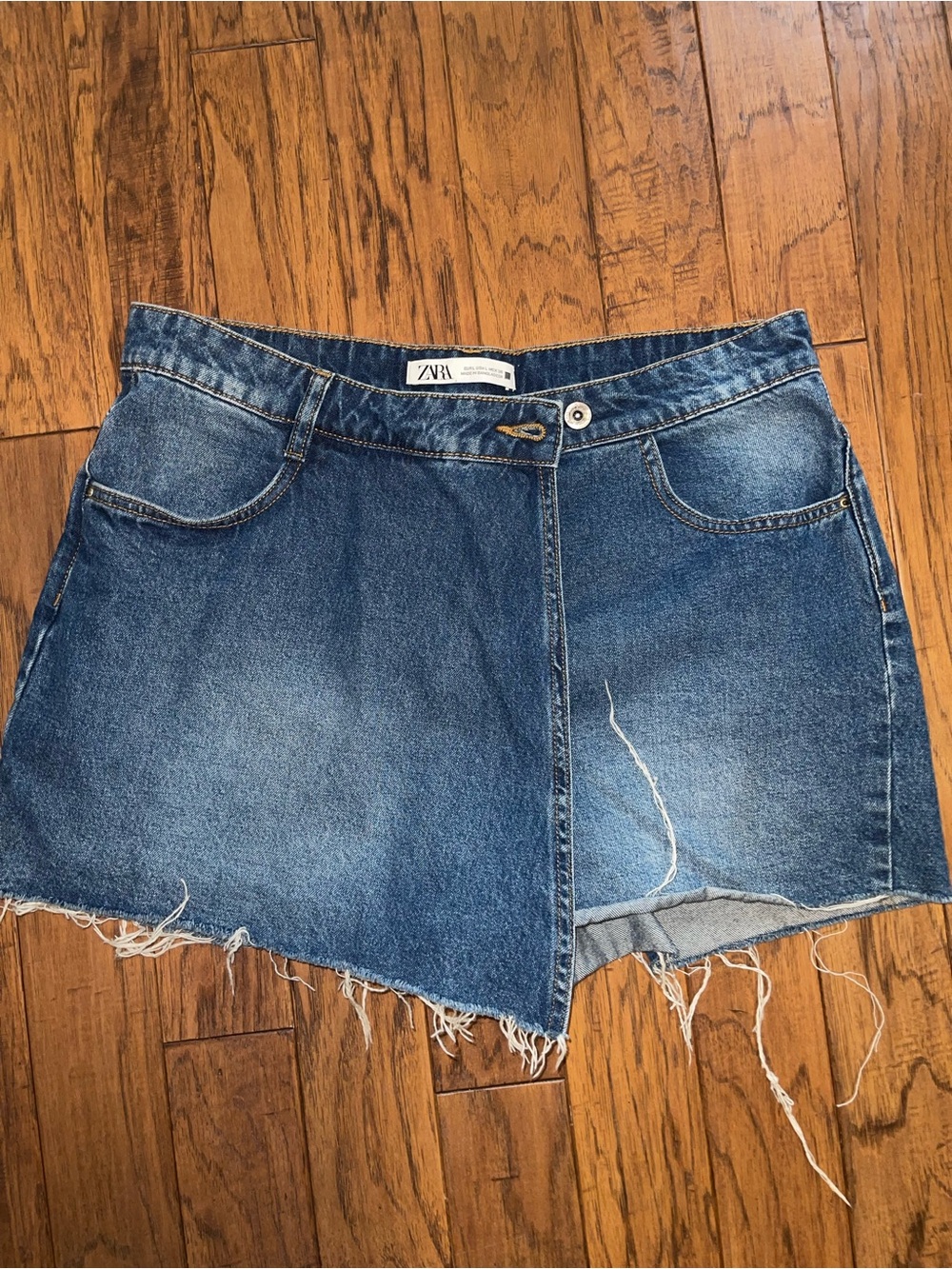 Zara Dark Wash Denim Skort